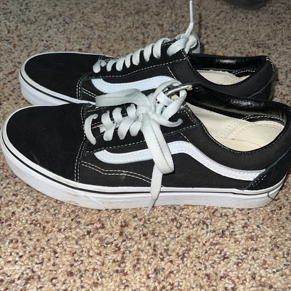 Womens size 8 black old skool Vans - Picture 2 of 4